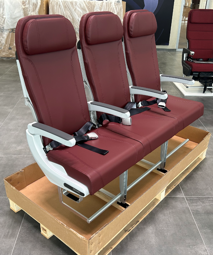 Recaro | 3530 - B737NG / MAX